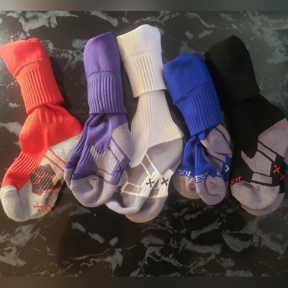 BRAND NEW Boys knee high socks size medium